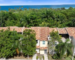 60910, Rare Opportunity in a Highly Desirable Puntas Location!