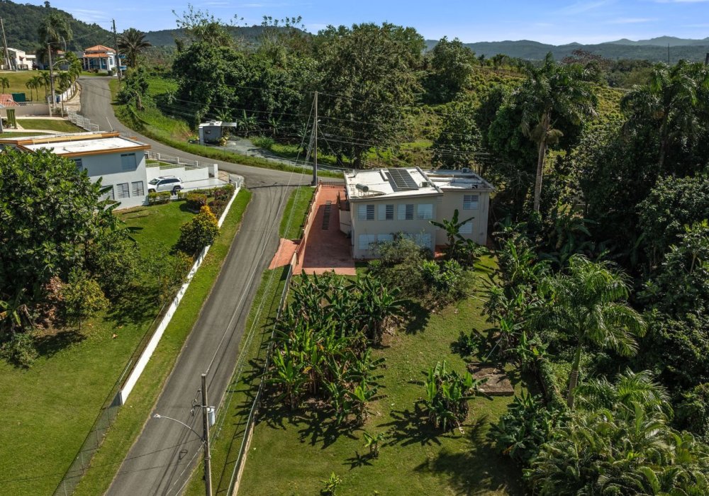 A peaceful retreat with everything you need to live comfortably