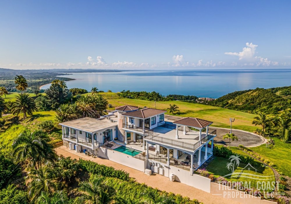 Modern Elegance with Unobstructed Ocean & Mountain Views