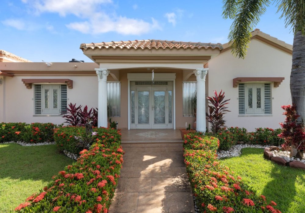 Ocean Views. Solar Power. Endless Potential