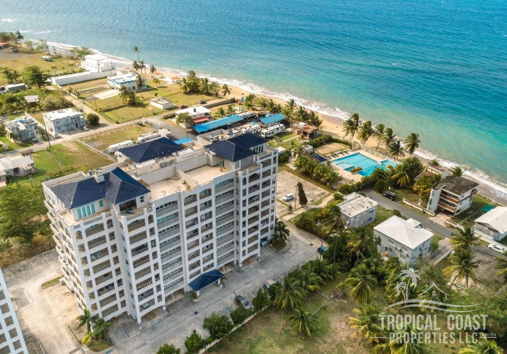 A luxurious 3-bedroom condo, fully furnished with high-quality finishes, just minutes from Rincón