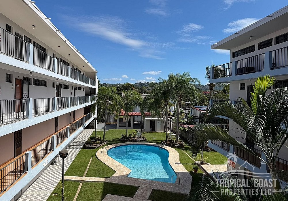 Condominio en Renta – Rincón | 3er Piso | Cerca de la Playa