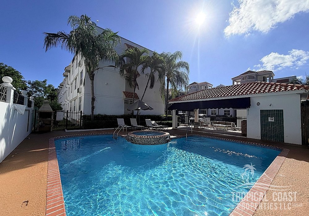 FURNISHED APT ACROSS EL BALNEARIO