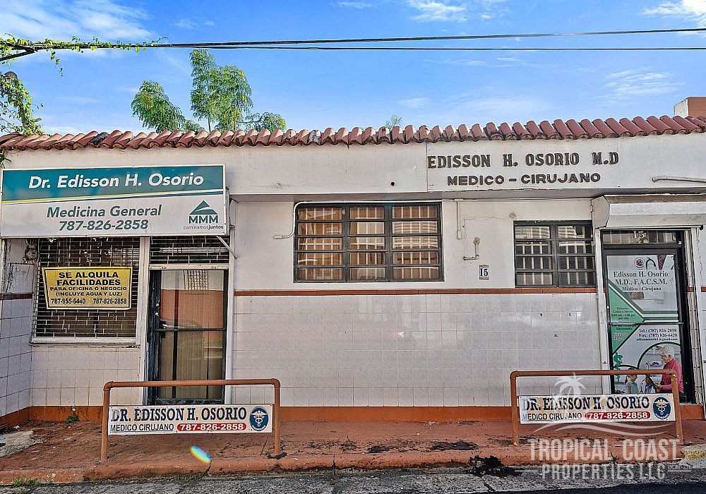 Medical office in the town of Añasco 