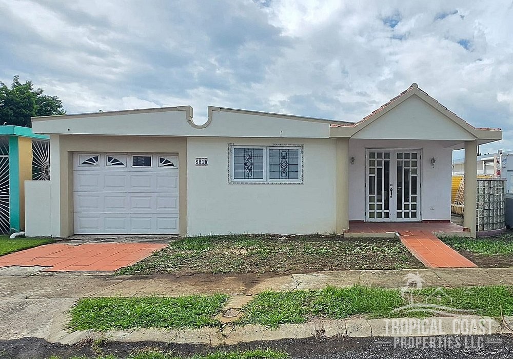 Live Close to Everything in Valle Hermoso